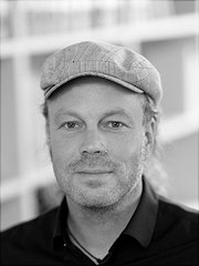 photo-2019-11-12-21-27-15-180x240